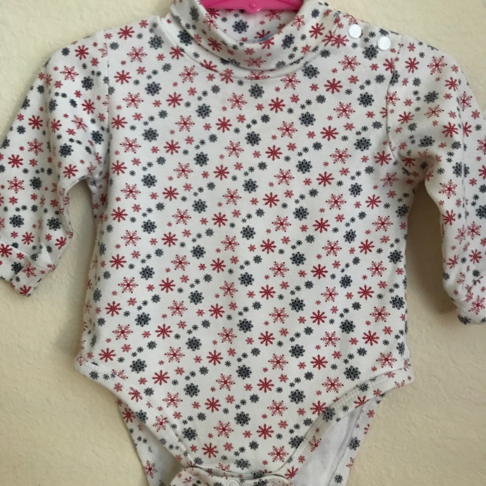 12-18 months Carter’s turtleneck